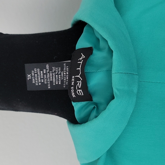 Womens blazer - Picture 9 of 10